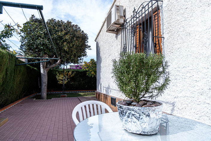 Image No.21-4 Bed Property for sale