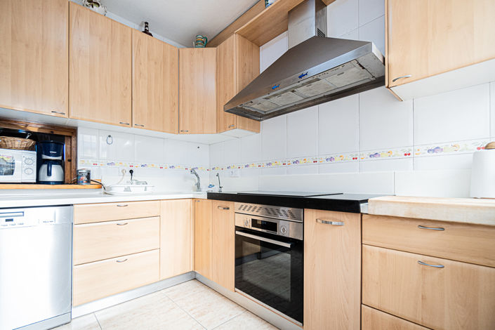 Image No.6-4 Bed Property for sale