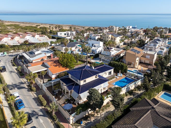 Image No.1-5 Bed Villa for sale