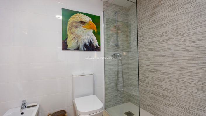 Image No.29-2 Bed Apartment for sale