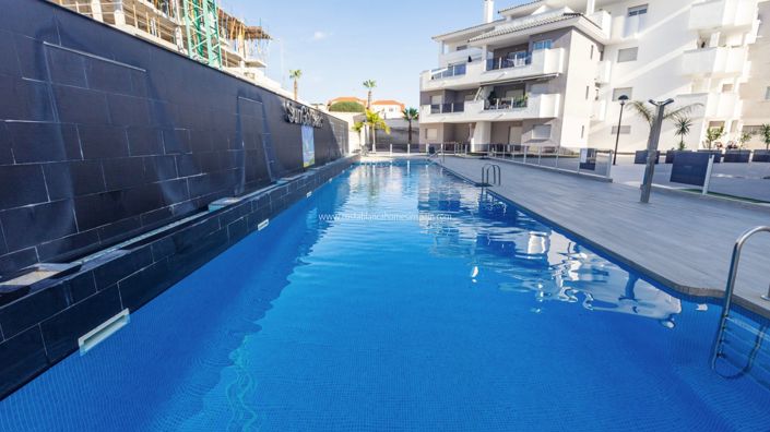 Image No.34-2 Bed Apartment for sale