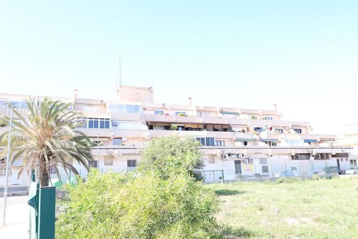 Image No.1-Appartement de 3 chambres à vendre à Torrevieja
