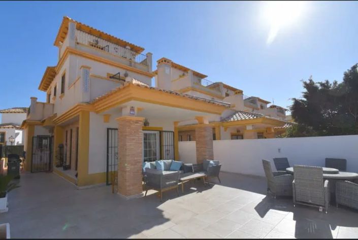 Image No.1-3 Bed Property for sale