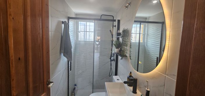 Image No.19-3 Bed Property for sale