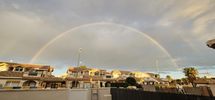 Image No.25-3 Bed Property for sale