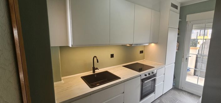 Image No.4-3 Bed Property for sale