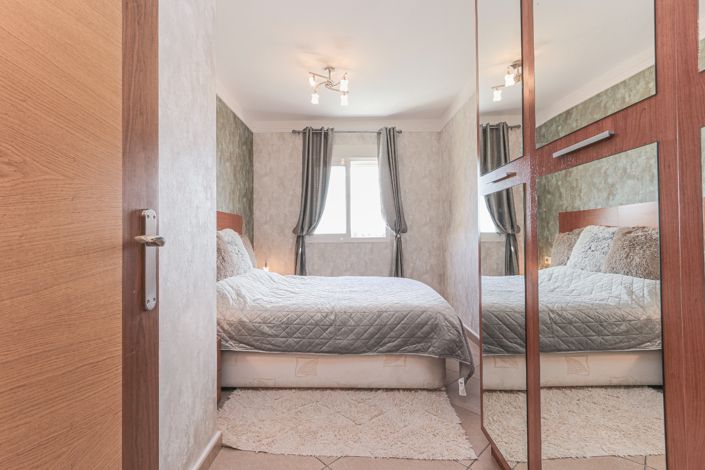 Image No.18-2 Bed Apartment for sale