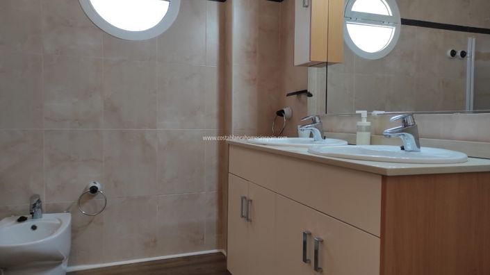 Image No.13-2 Bed Apartment for sale