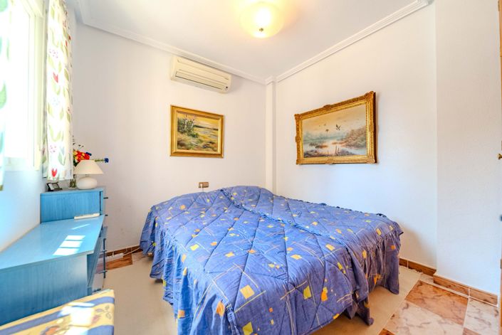 Image No.15-3 Bed Villa for sale