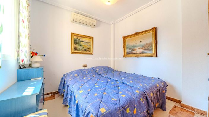 Image No.15-3 Bed Villa for sale