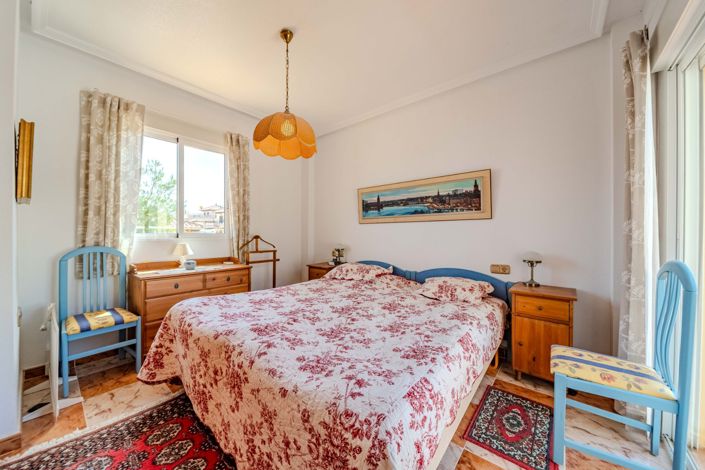 Image No.19-3 Bed Villa for sale