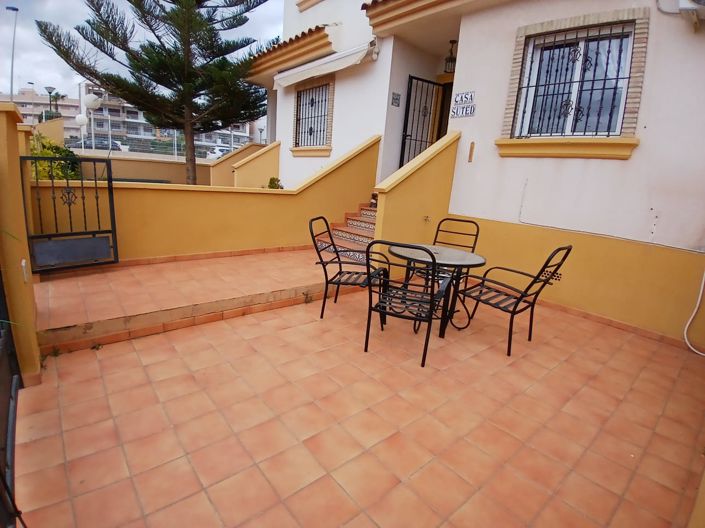 Image No.1-3 Bed Townhouse for sale