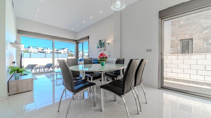 Image No.13-4 Bed Villa for sale