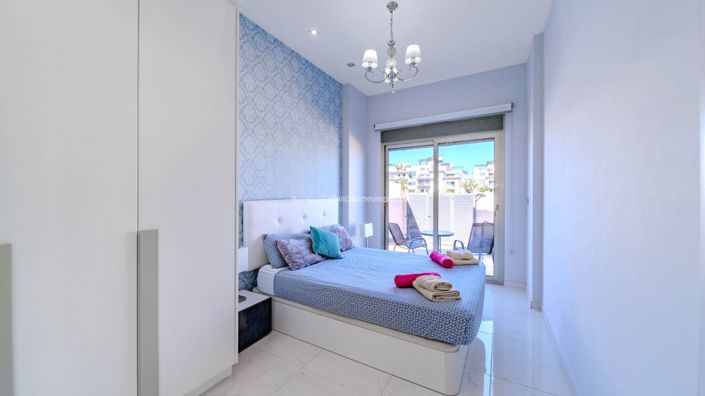 Image No.32-4 Bed Villa for sale