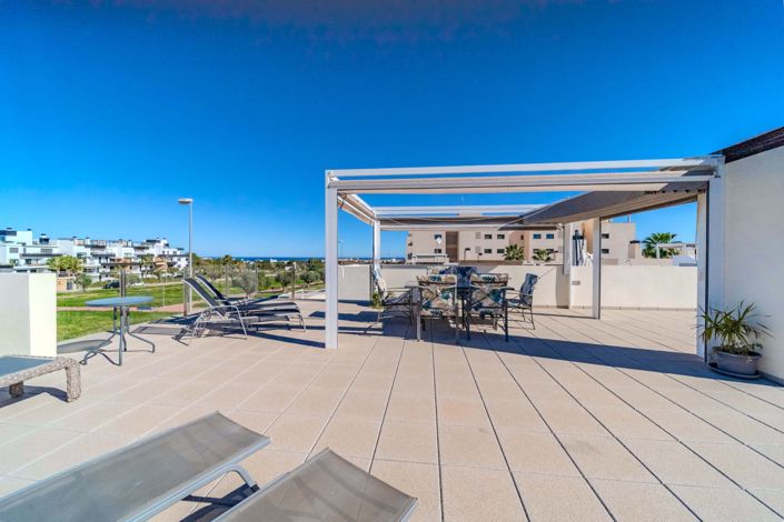 Image No.2-4 Bed Villa for sale