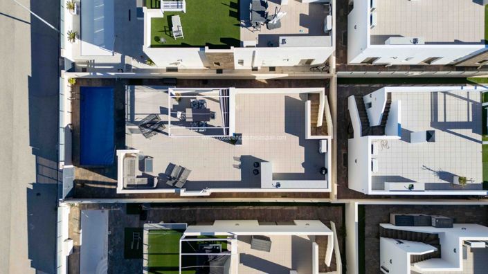 Image No.9-4 Bed Villa for sale