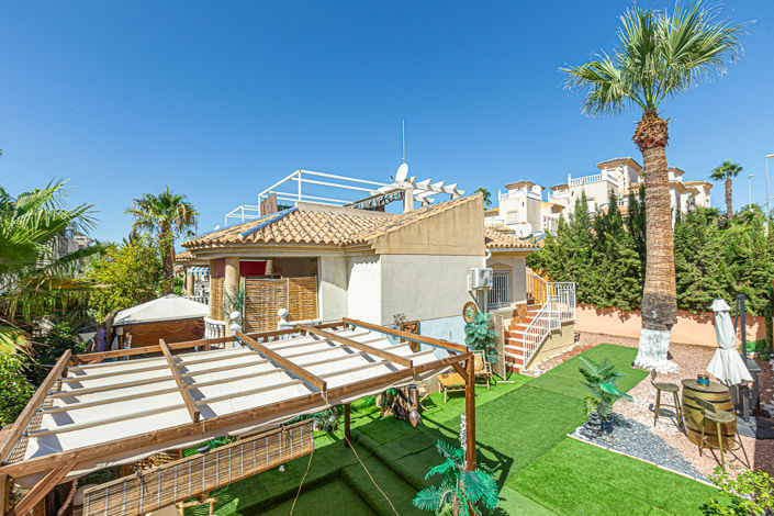 Image No.1-2 Bed Villa for sale
