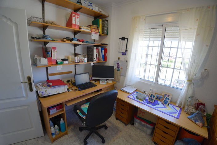 Image No.10-3 Bed Townhouse for sale