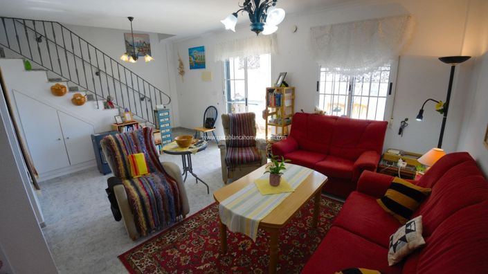 Image No.40-3 Bed Townhouse for sale