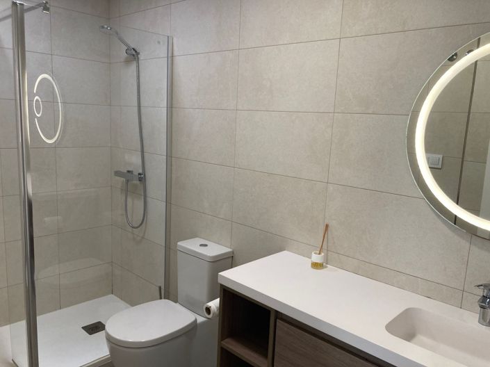 Image No.18-3 Bed Property for sale