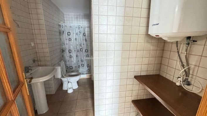 Image No.24-3 Bed Townhouse for sale