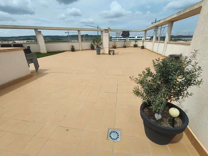 Image No.24-2 Bed Apartment for sale