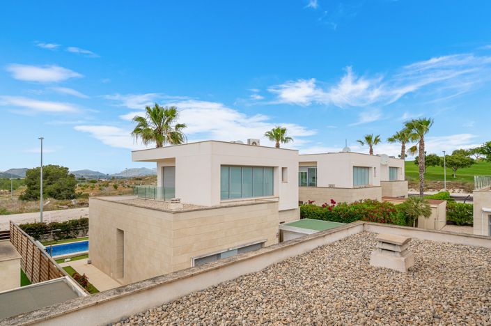 Image No.28-3 Bed Villa for sale