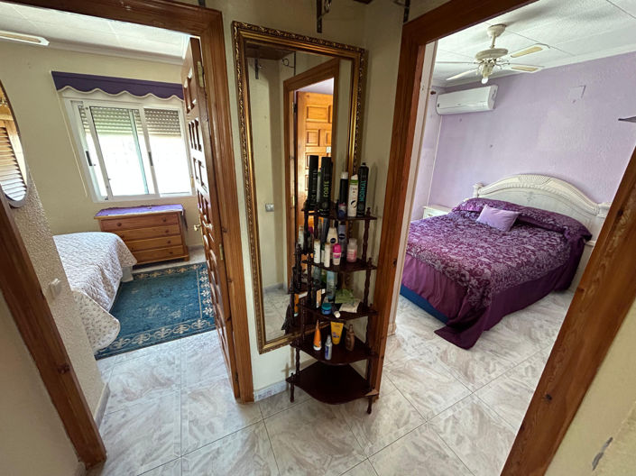 Image No.40-2 Bed Townhouse for sale