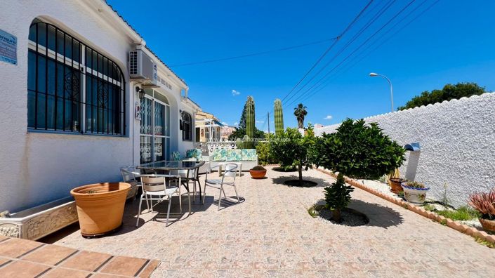 Image No.9-Maison de ville de 2 chambres à vendre à Torrevieja