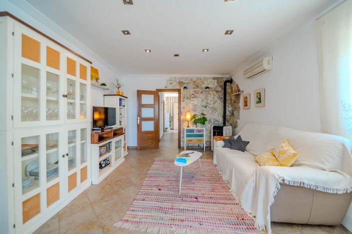 Image No.13-7 Bed Villa for sale