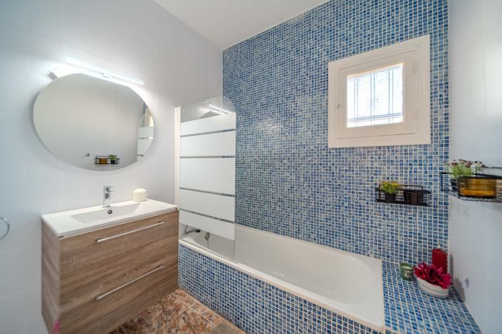 Image No.16-7 Bed Villa for sale