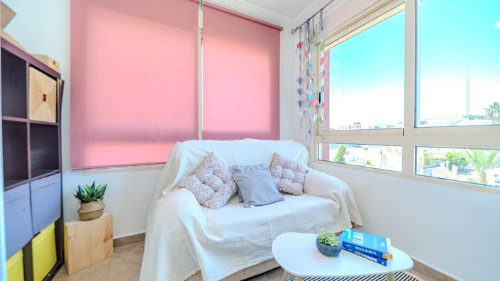 Image No.20-7 Bed Villa for sale