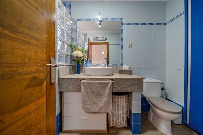 Image No.23-7 Bed Villa for sale