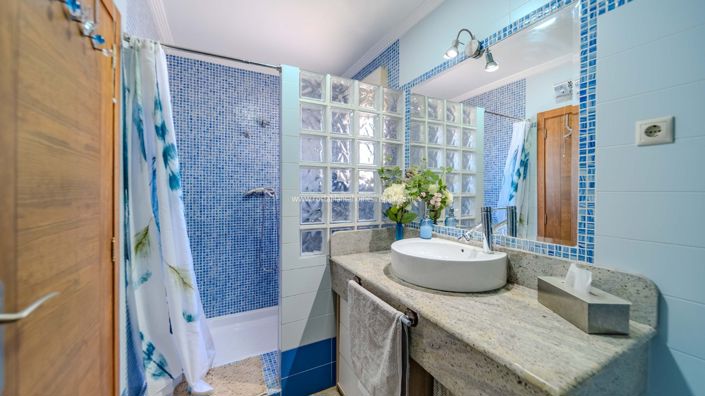 Image No.24-7 Bed Villa for sale