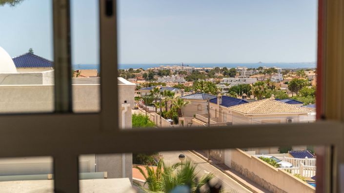 Image No.27-7 Bed Villa for sale