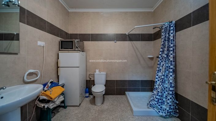 Image No.32-7 Bed Villa for sale