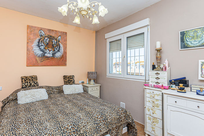 Image No.24-3 Bed Townhouse for sale