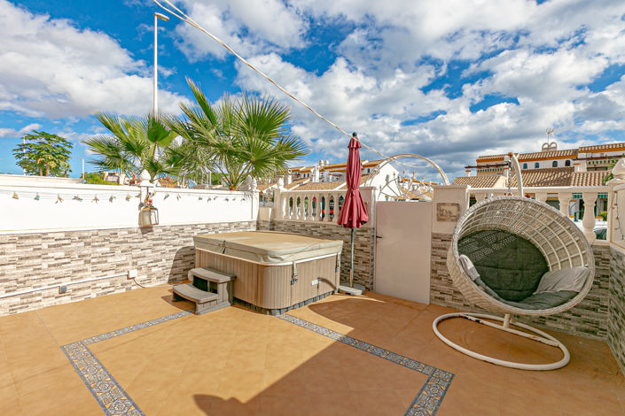 Image No.46-3 Bed Townhouse for sale