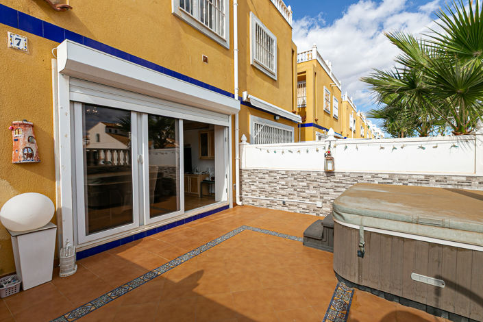 Image No.49-3 Bed Townhouse for sale