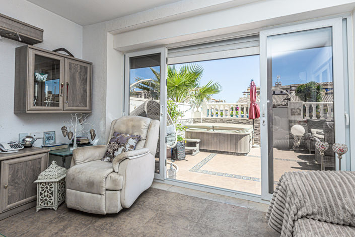 Image No.7-3 Bed Townhouse for sale