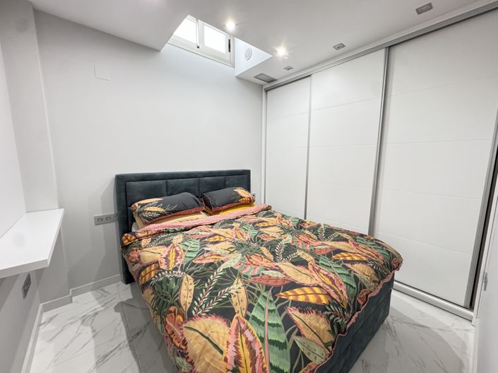 Image No.24-4 Bed Property for sale