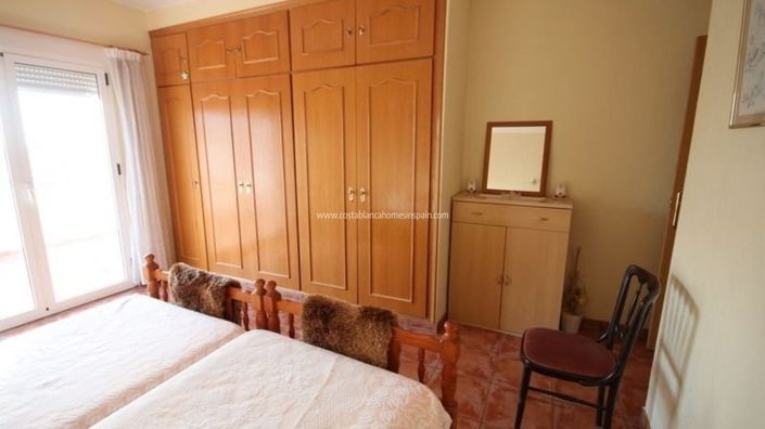 Image No.12-5 Bed Villa for sale