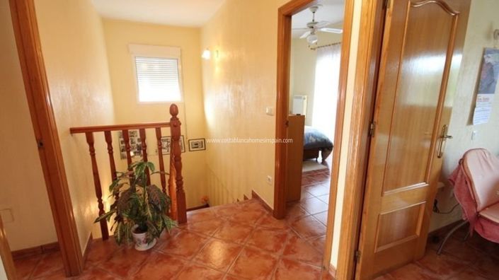 Image No.13-5 Bed Villa for sale