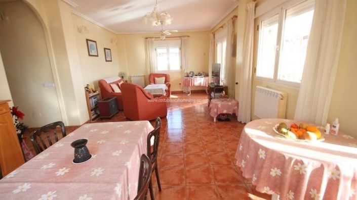 Image No.9-5 Bed Villa for sale