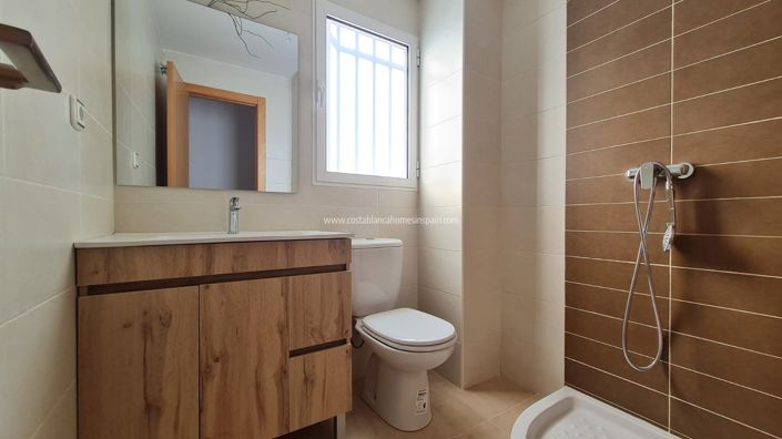 Image No.23-1 Bed Apartment for sale