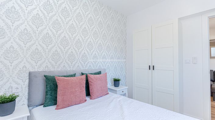 Image No.18-3 Bed Townhouse for sale