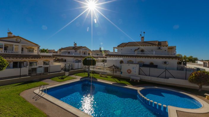 Image No.43-3 Bed Townhouse for sale