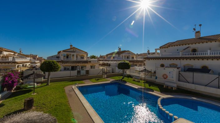 Image No.44-3 Bed Townhouse for sale