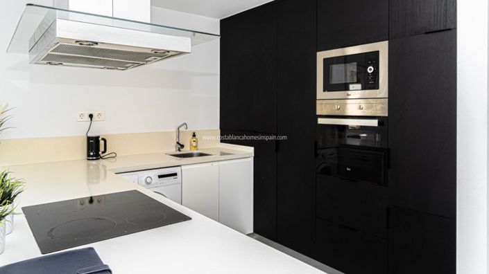 Image No.13-2 Bed Apartment for sale