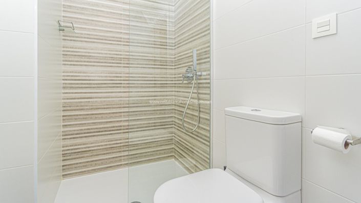 Image No.37-2 Bed Apartment for sale